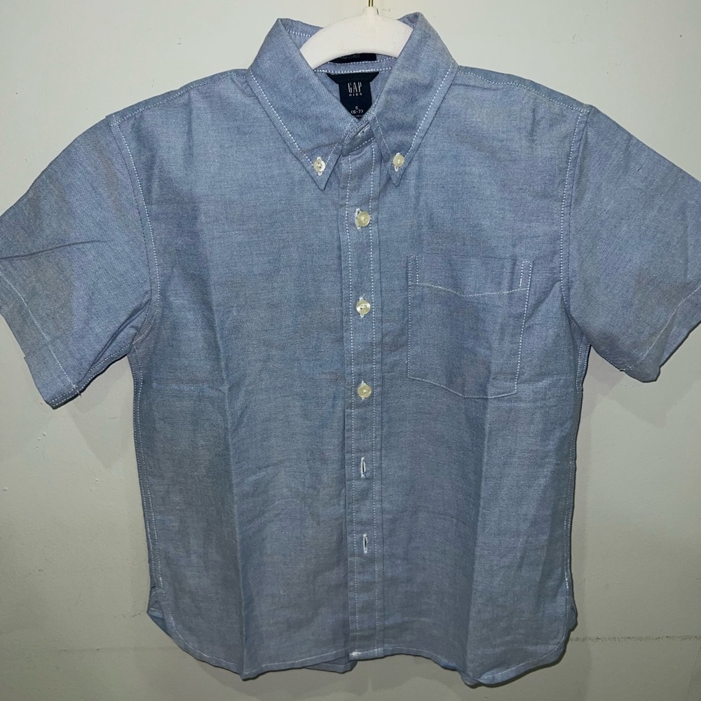 GAP Light Blue Button-Up Shirt